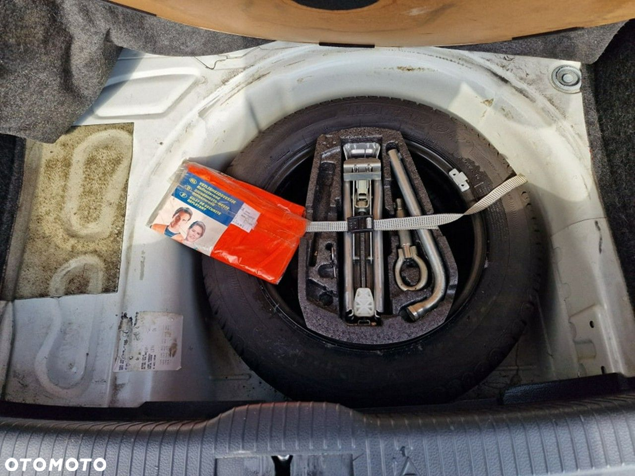 Volkswagen Polo 1.4 TDI Comfortline - 22