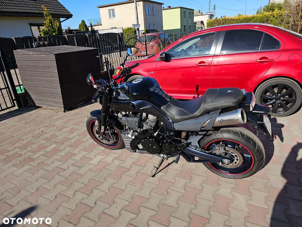 Yamaha MT - 5