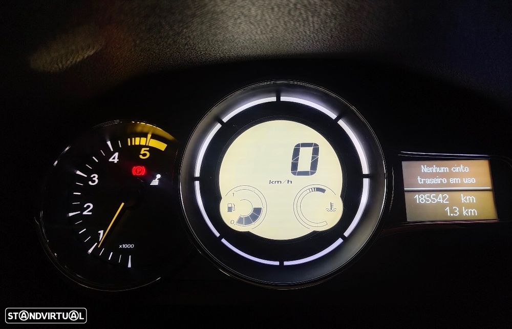 Renault Mégane Coupe 1.5 dCi Bose Edition CO2 Champion - 11