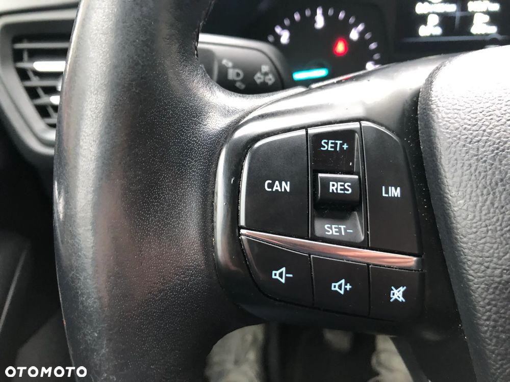 Ford Focus 1.5 EcoBlue Connected - 19