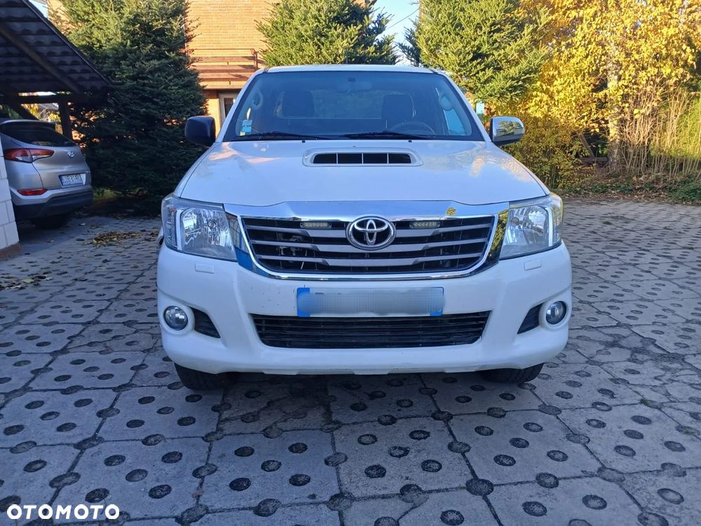 Toyota Hilux D4-D DLX 4x4 4os - 1