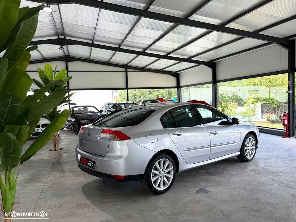 Renault Laguna 2.0 dCi Dynamique S - 5