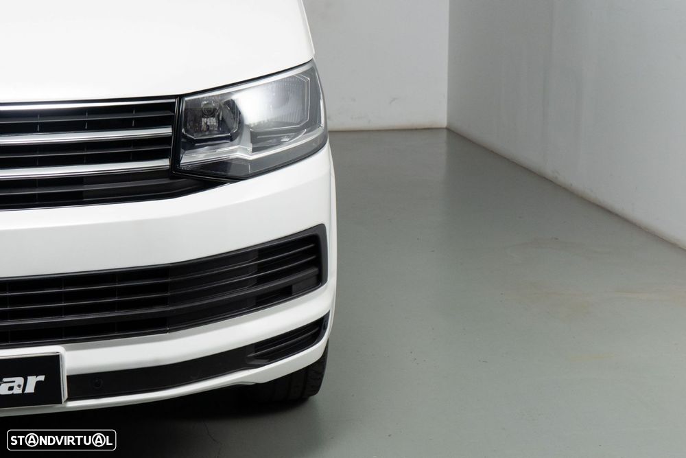 VW Caravelle - 16