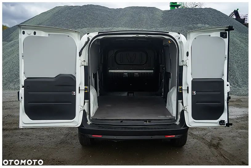 Fiat DOBLO - 11