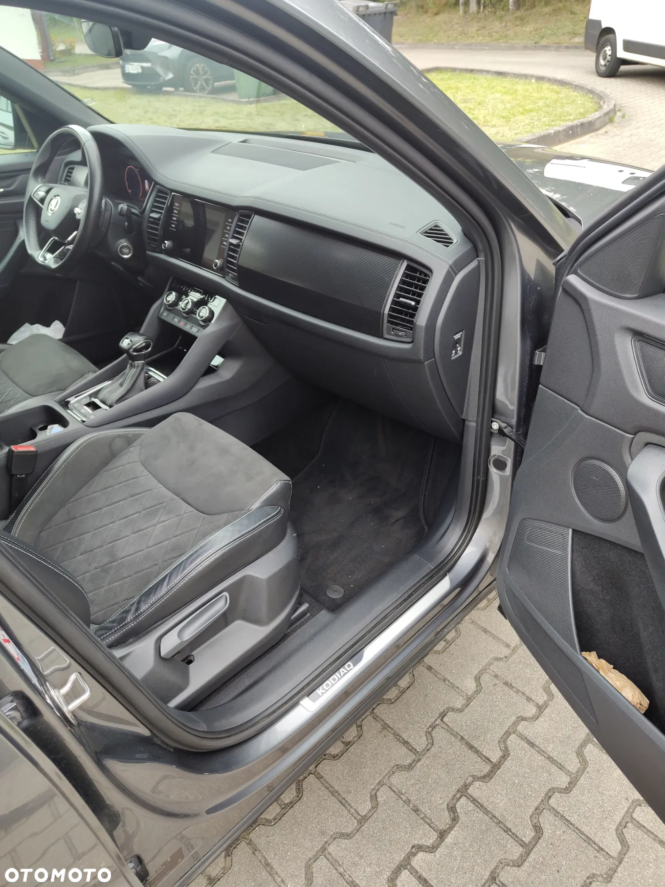 Skoda Kodiaq 2.0 TDI 4x4 Sportline DSG 7os - 36