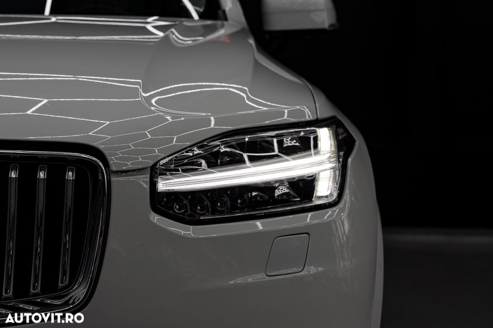 Volvo XC 90 - 7