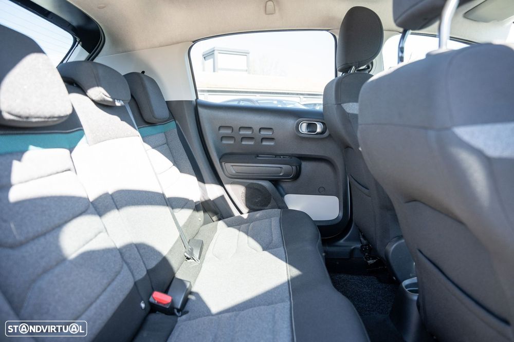 Citroën C3 1.2 PureTech Shine - 20