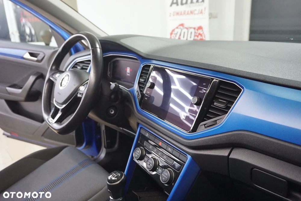 Volkswagen T-Roc 1.0 TSI Style - 25