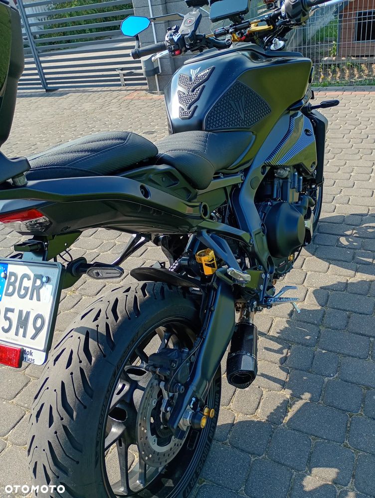 Yamaha MT - 13