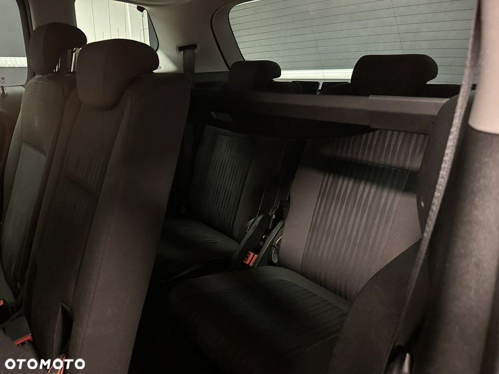 Opel Zafira - 13