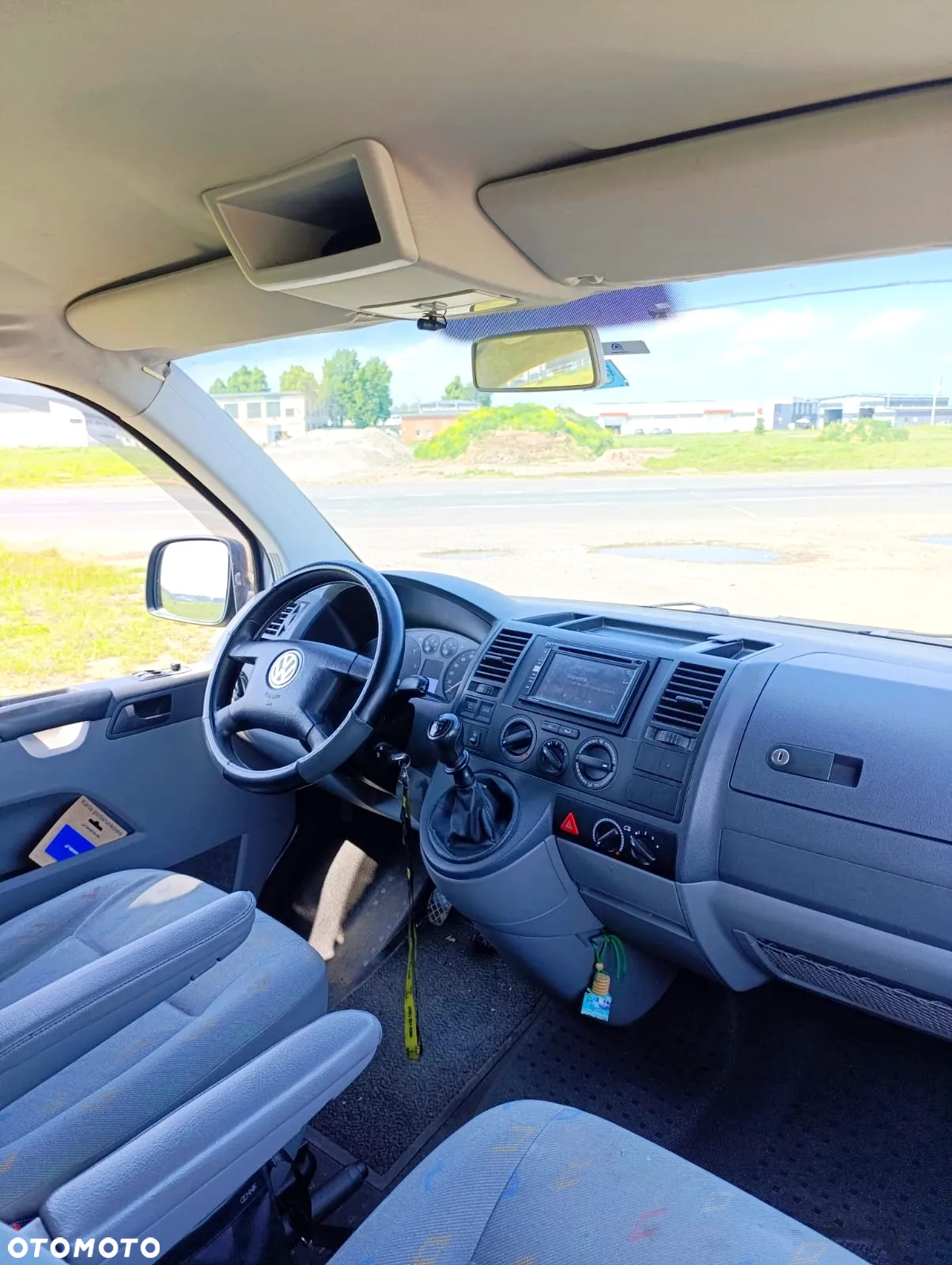 Volkswagen Transporter T5 TDI L1H1 - 7