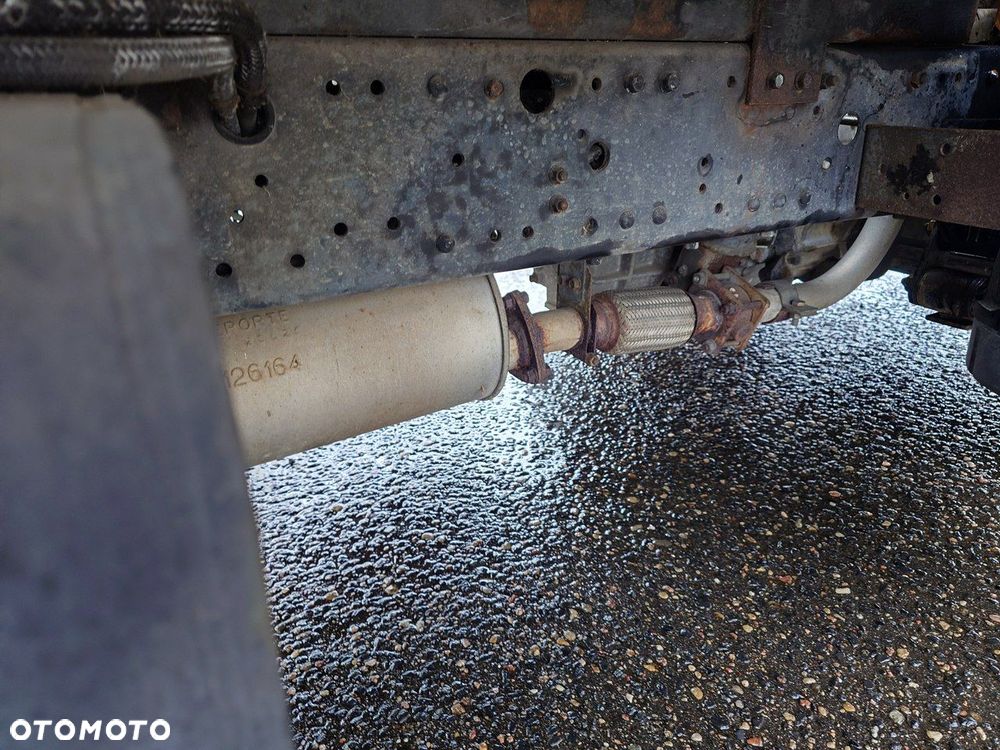 Mitsubishi Canter - 10