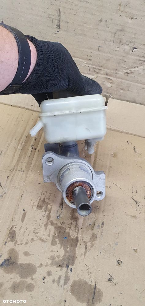 Pompa serwa hamulca zbiorniczek BMW 3 E36 1158940 - 3