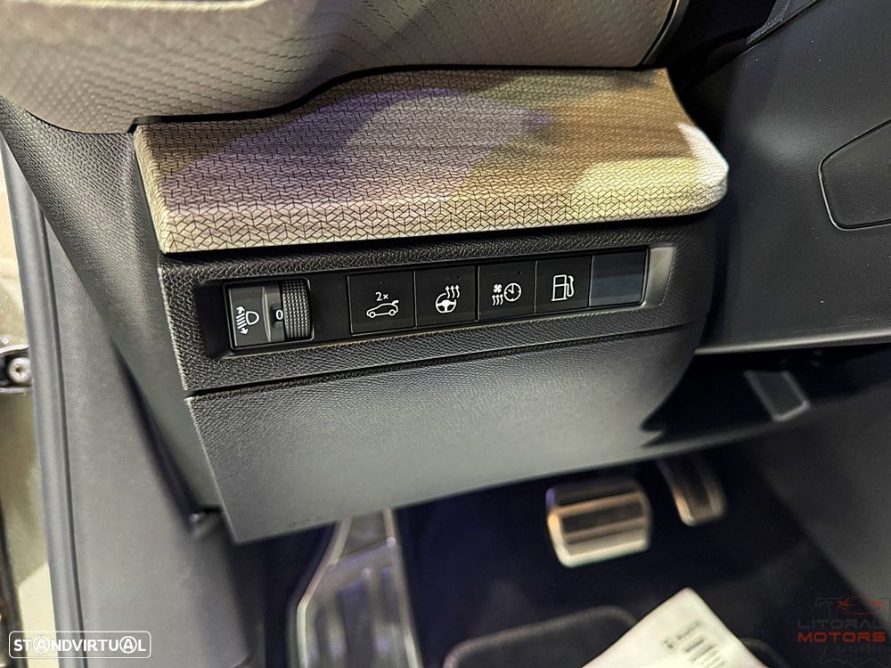 Citroën C5 X 1.6 Hybrid Shine Pack e-EAT8 - 16