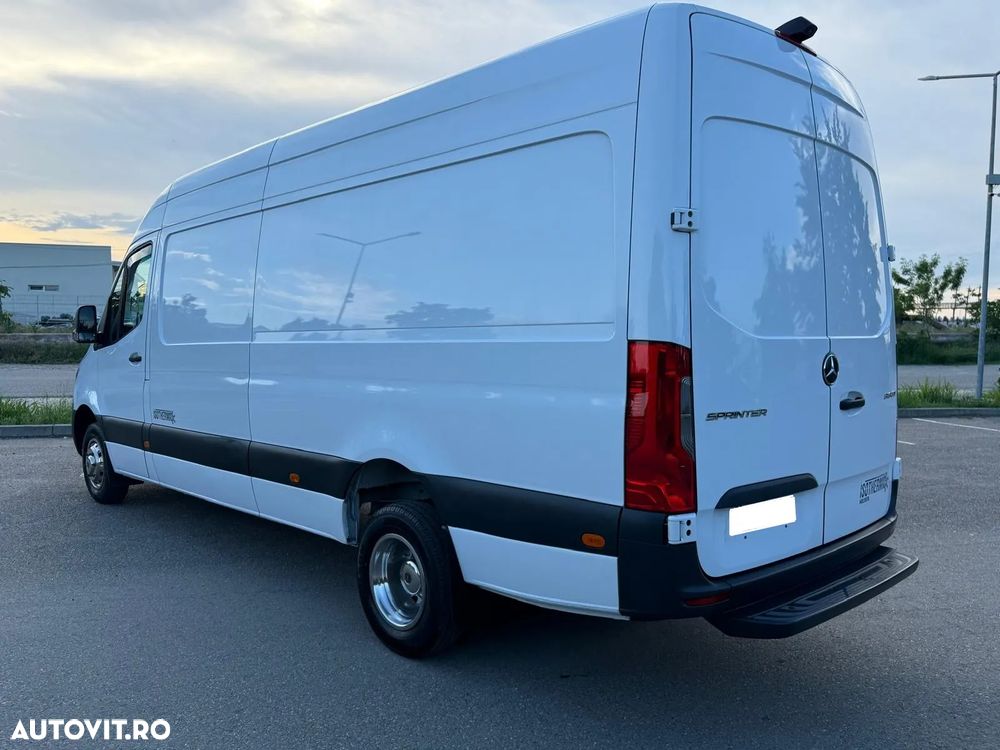 Mercedes-Benz Sprinter - 3