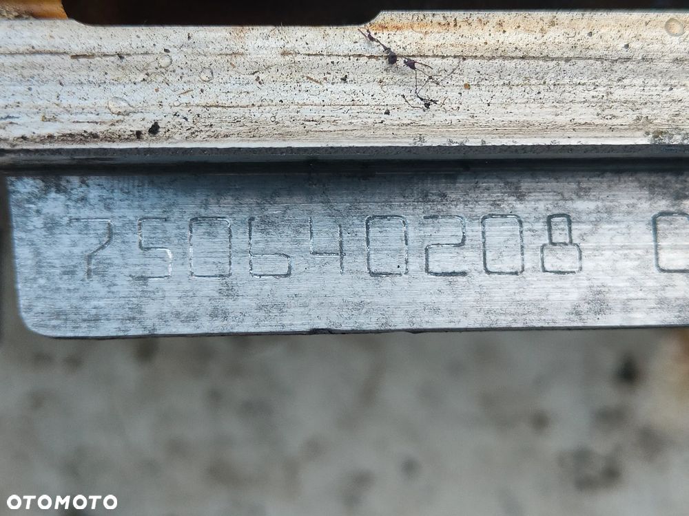 BMW E65 E66 N62B26 3.6i 272KM Głowica Kpl Lewa 7506404 - 8