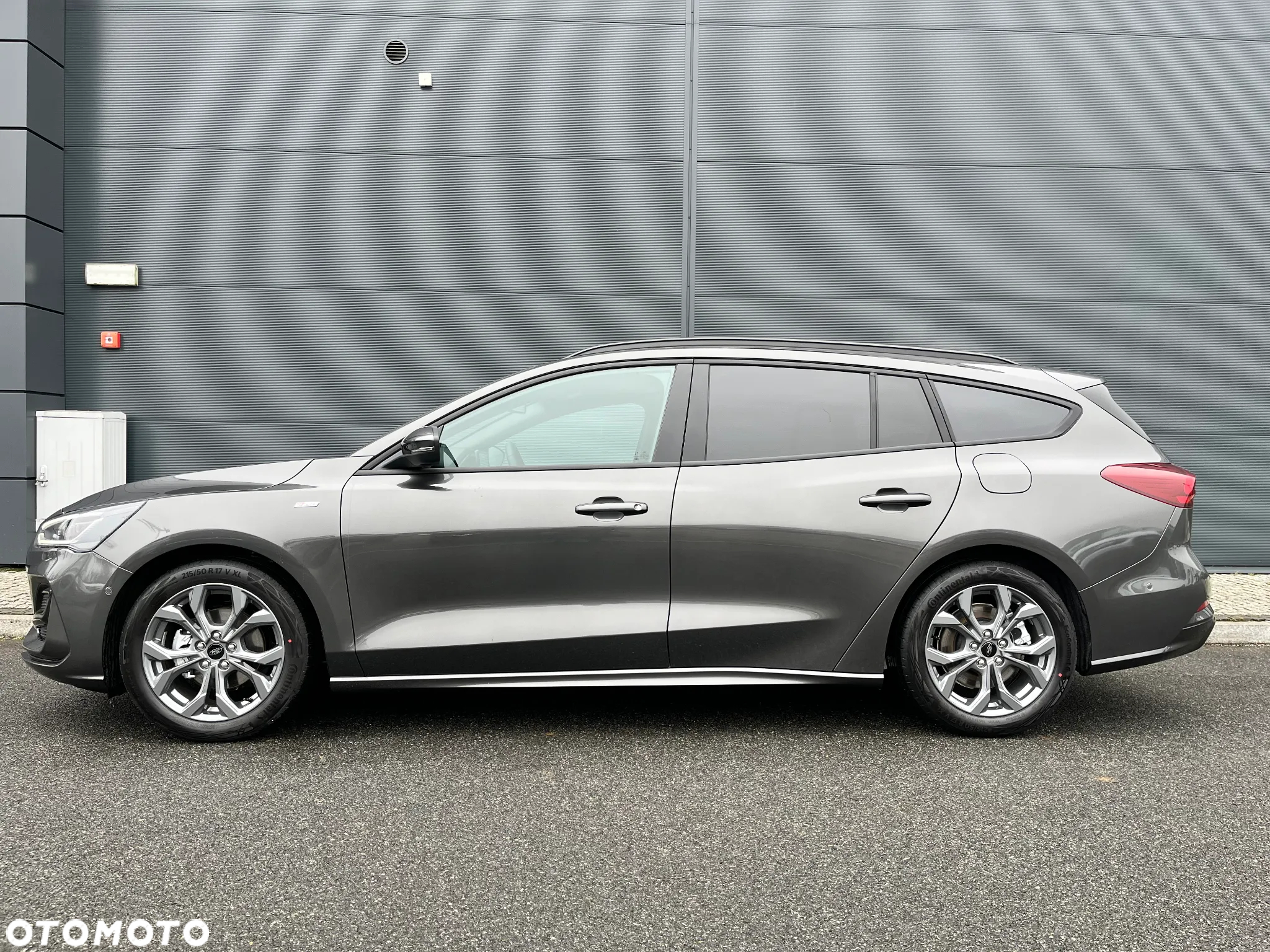 Ford Focus 1.0 EcoBoost mHEV ST-Line X - 6