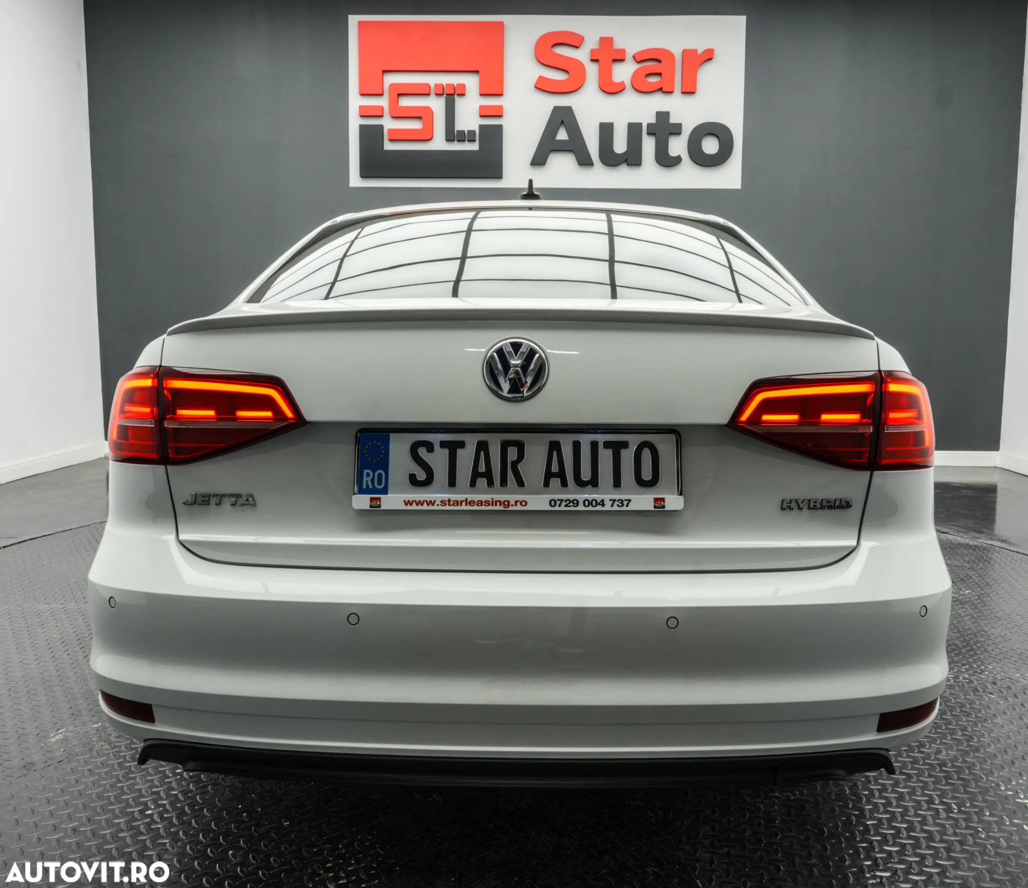 Volkswagen Jetta - 5