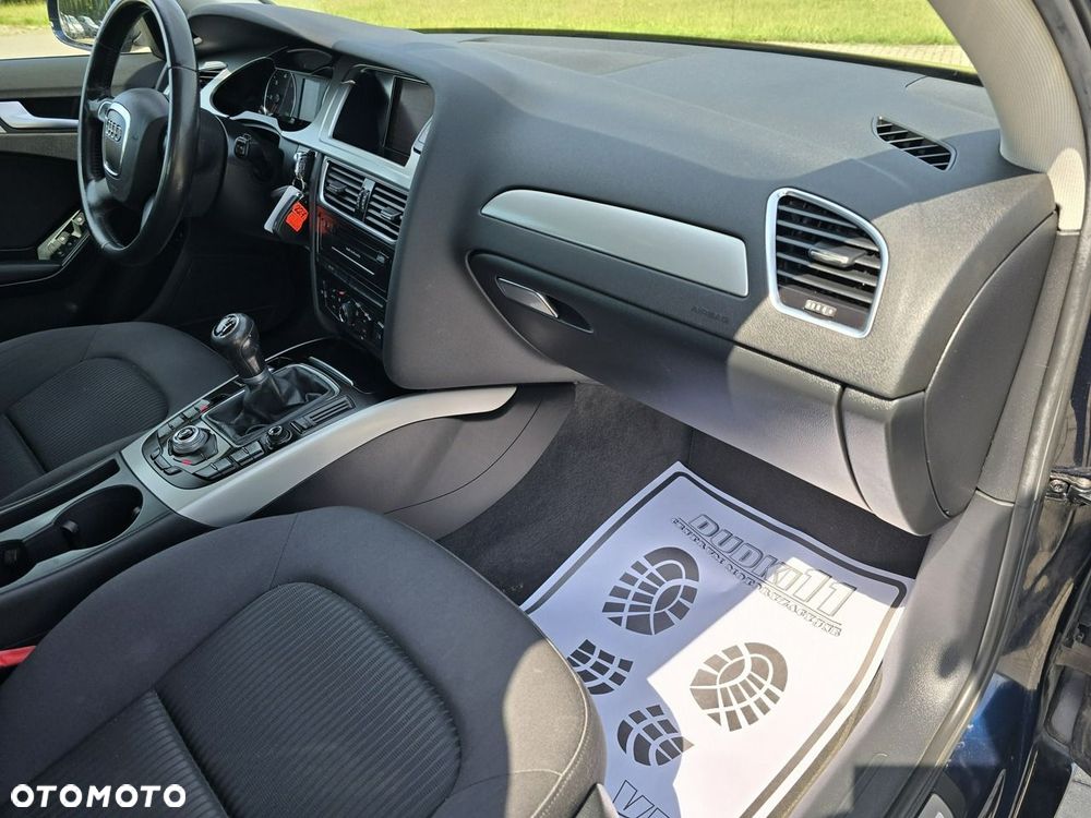 Audi A4 Limousine - 24