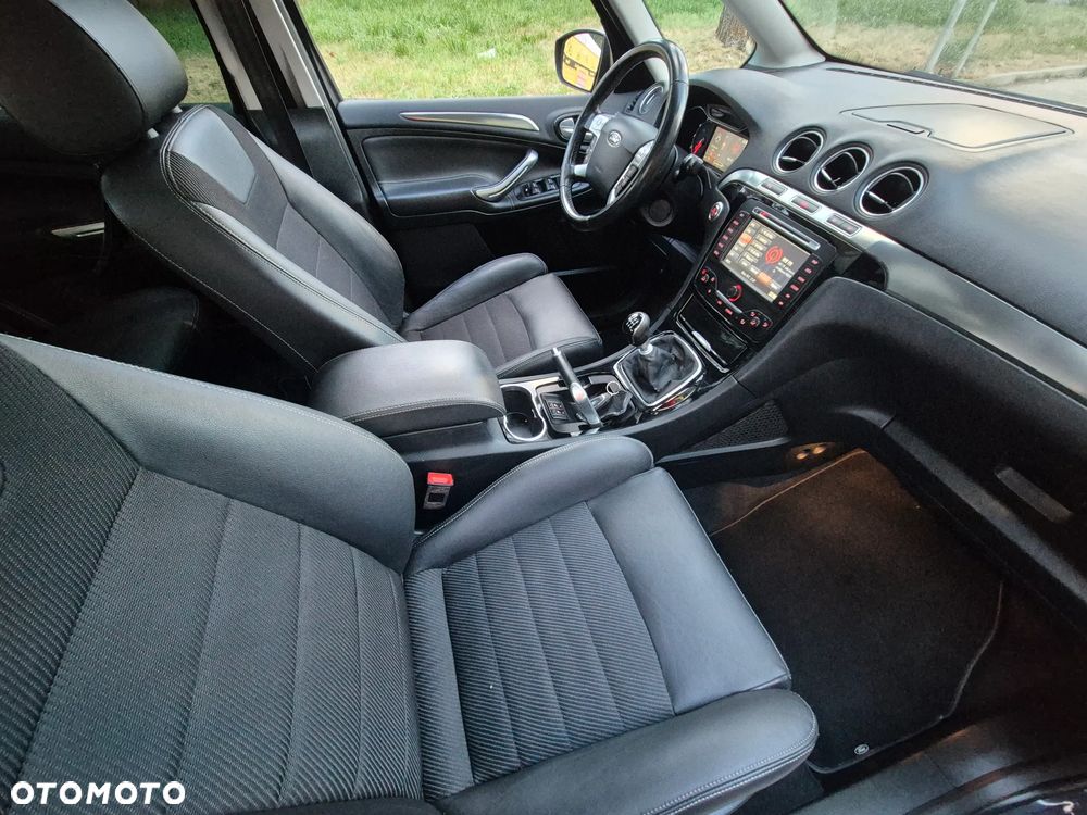 Ford Galaxy 2.0 TDCi Platinium X (Titanium) - 22