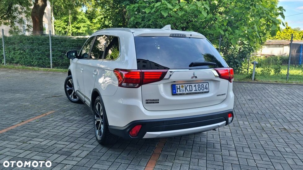 Mitsubishi Outlander 2.0 2WD Diamant Edition - 7