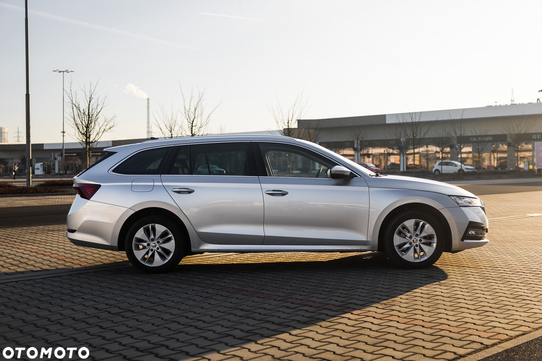 Skoda Octavia 2.0 TDI DSG Clever - 3
