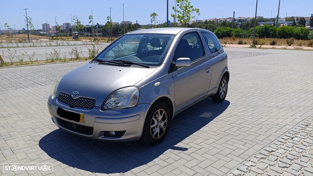 Toyota Yaris 1.0 Terra DA+ABS+CD+AC - 1