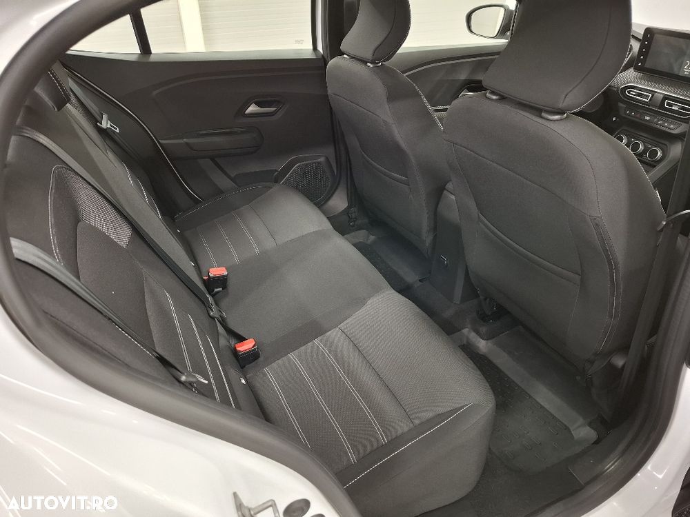 Dacia Logan TCe 90 CVT Prestige - 15