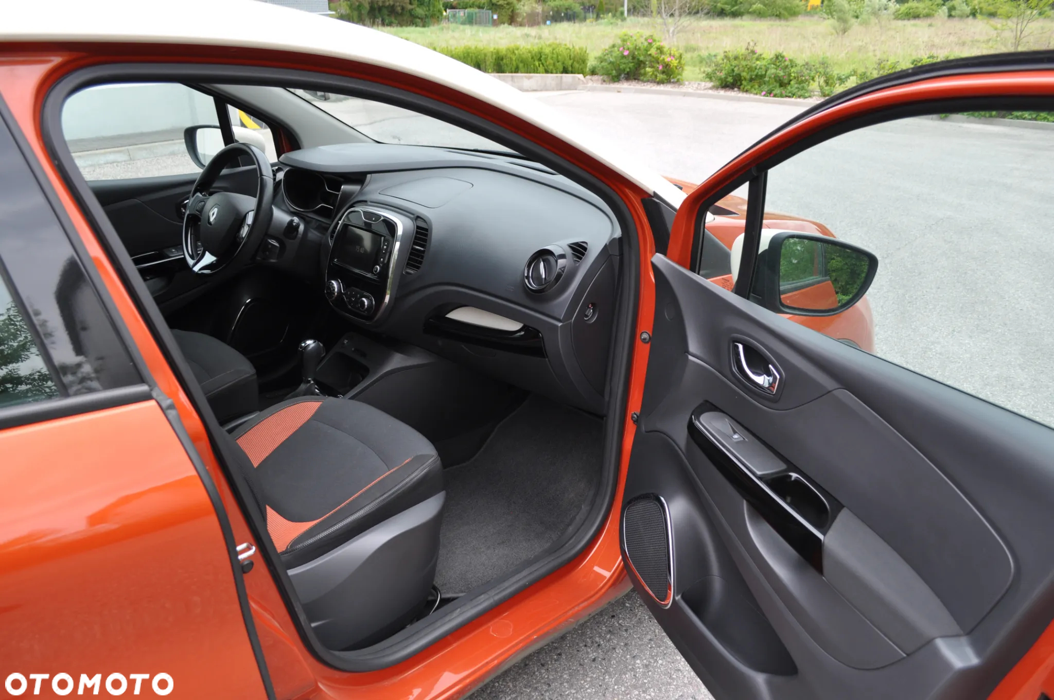 Renault Captur ENERGY TCe 120 EDC Luxe - 13