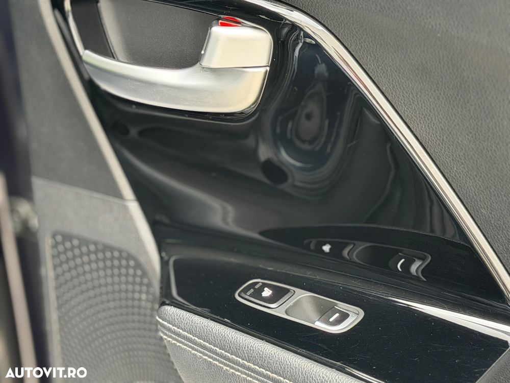 Kia Niro 1.6 GDI 2WD Aut. Spirit - 32