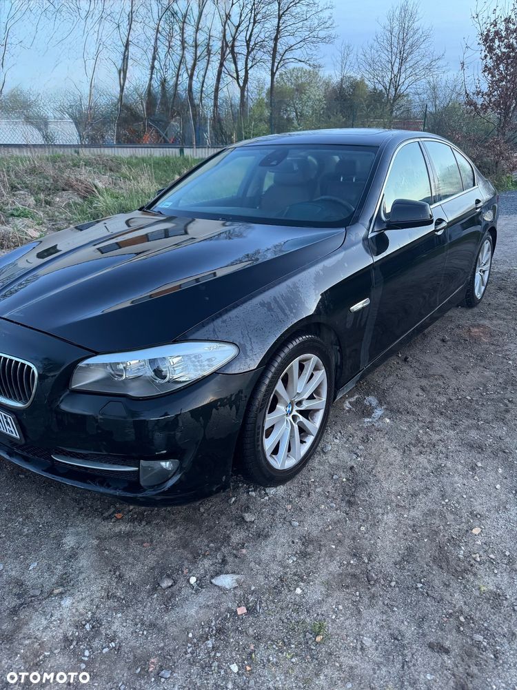 BMW Seria 5 530d xDrive - 1