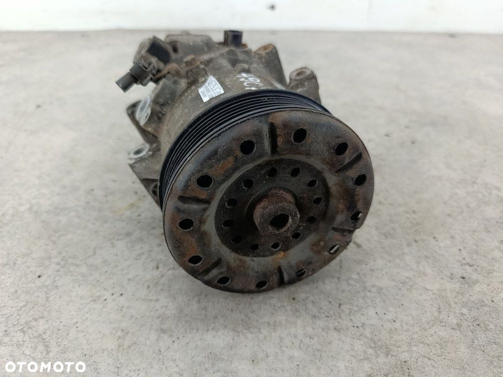 POMPA, SPRĘŻARKA KLIMATYZACJI TOYOTA COROLLA VERSO II 447220-9243 DENSO 1.6 - 7