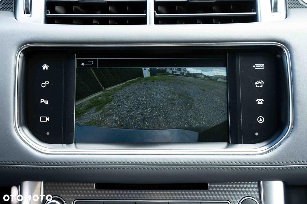 Land Rover Range Rover Sport - 33