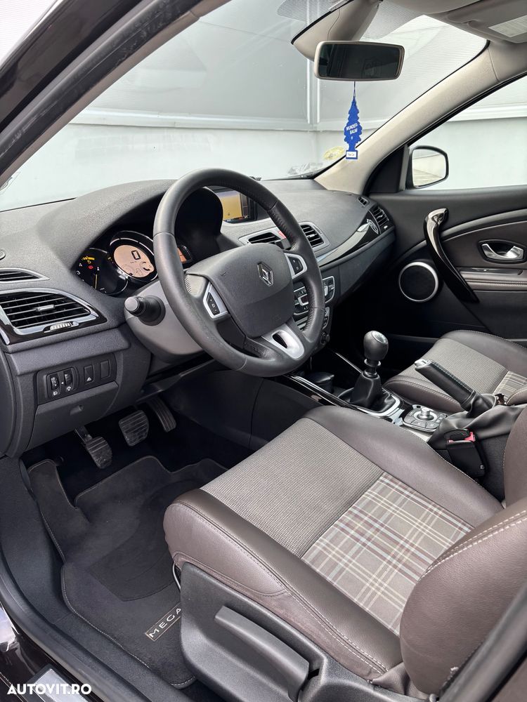 Renault Megane 1.9 dCi Privilege - 14