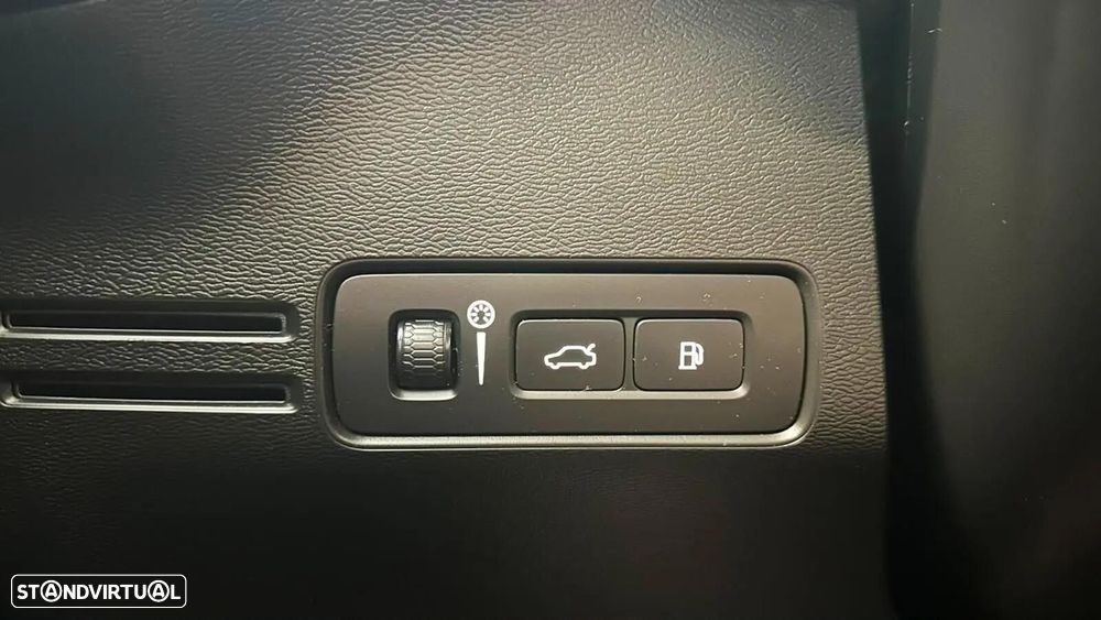 Volvo XC 40 1.5 T5 PHEV Inscription Expression - 36