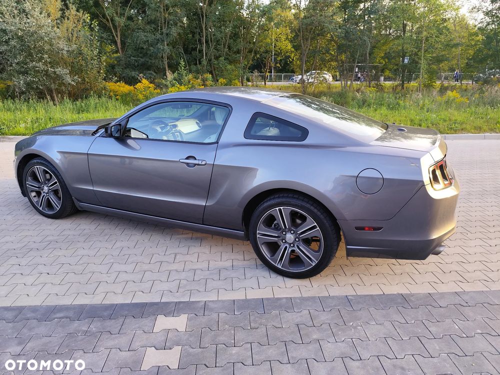 Ford Mustang 3.7 V6 Premium - 7