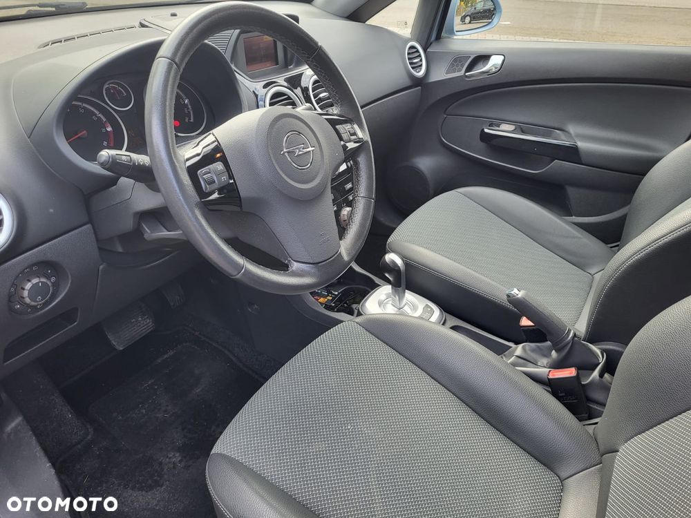 Opel Corsa 1.2 16V Cosmo EasyTronic - 13
