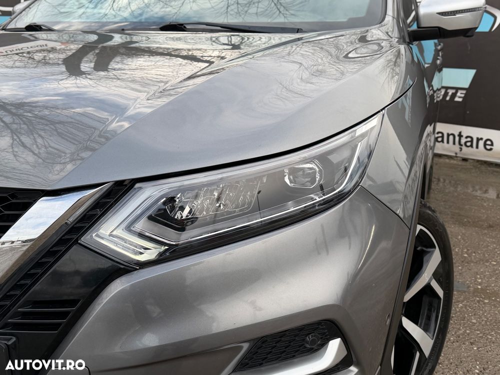 Nissan Qashqai 1.6 DCI Xtronic TEKNA+ - 32