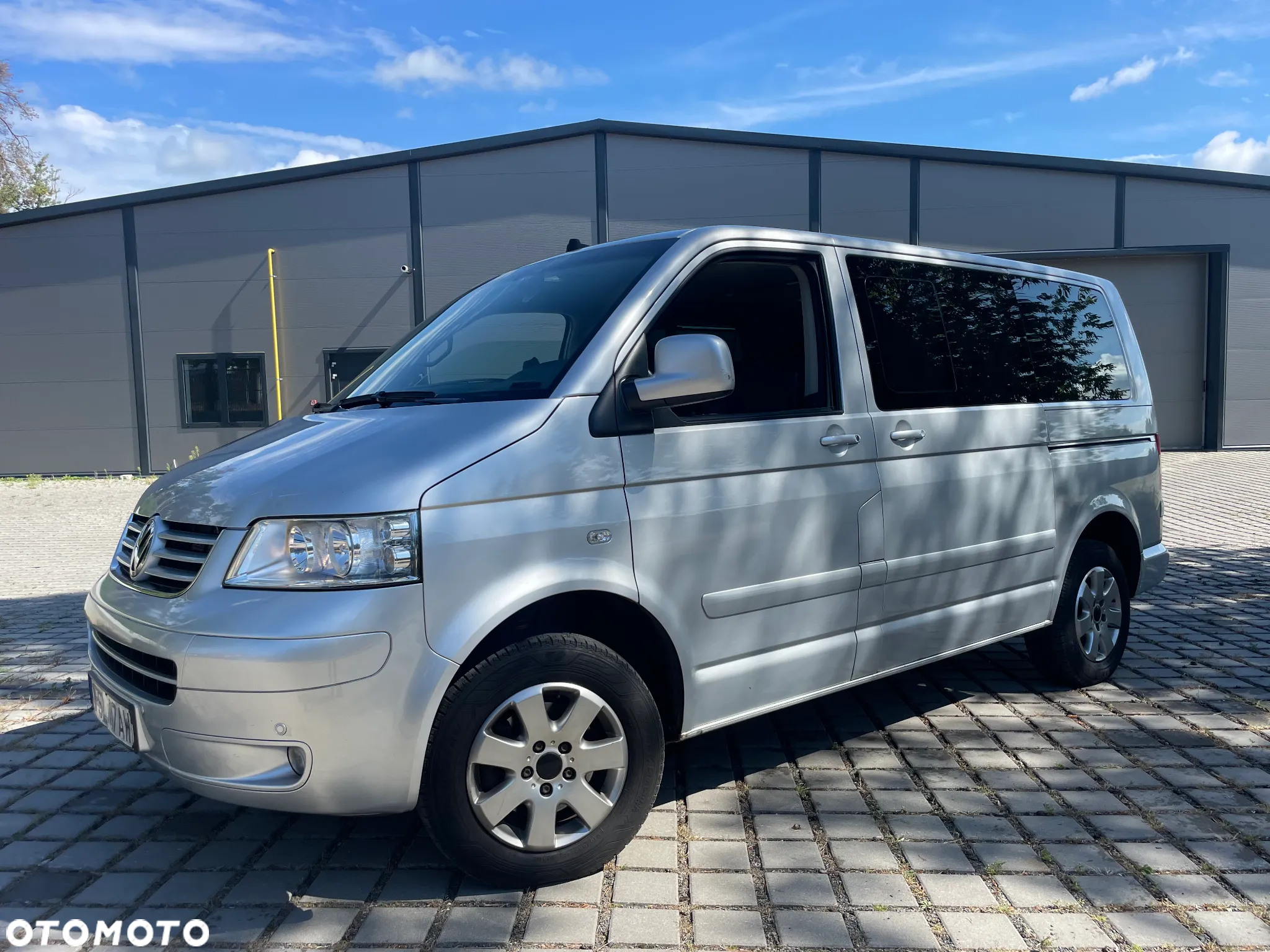 Volkswagen Multivan TDI L1 Comfortline 4Motion - 28