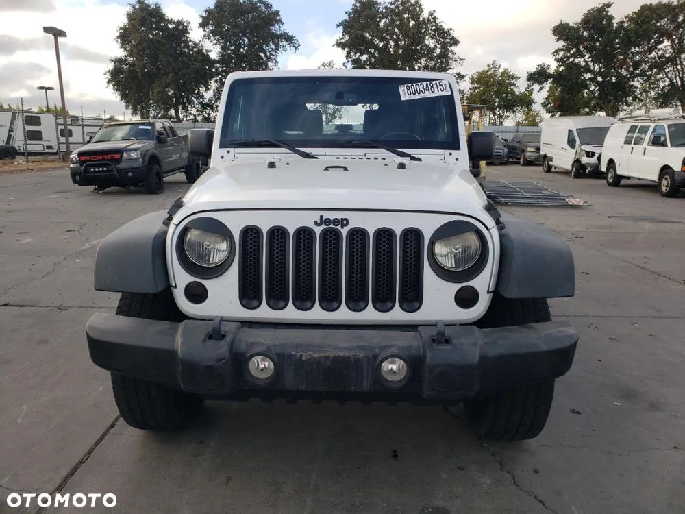 Jeep Wrangler - 6
