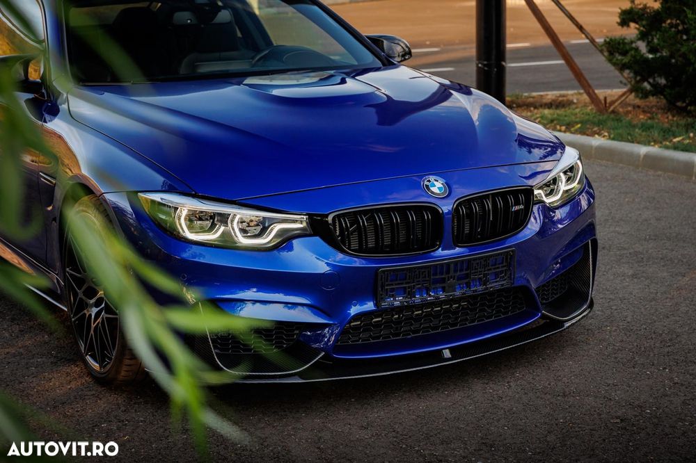 BMW M4 Coupe DKG - 22