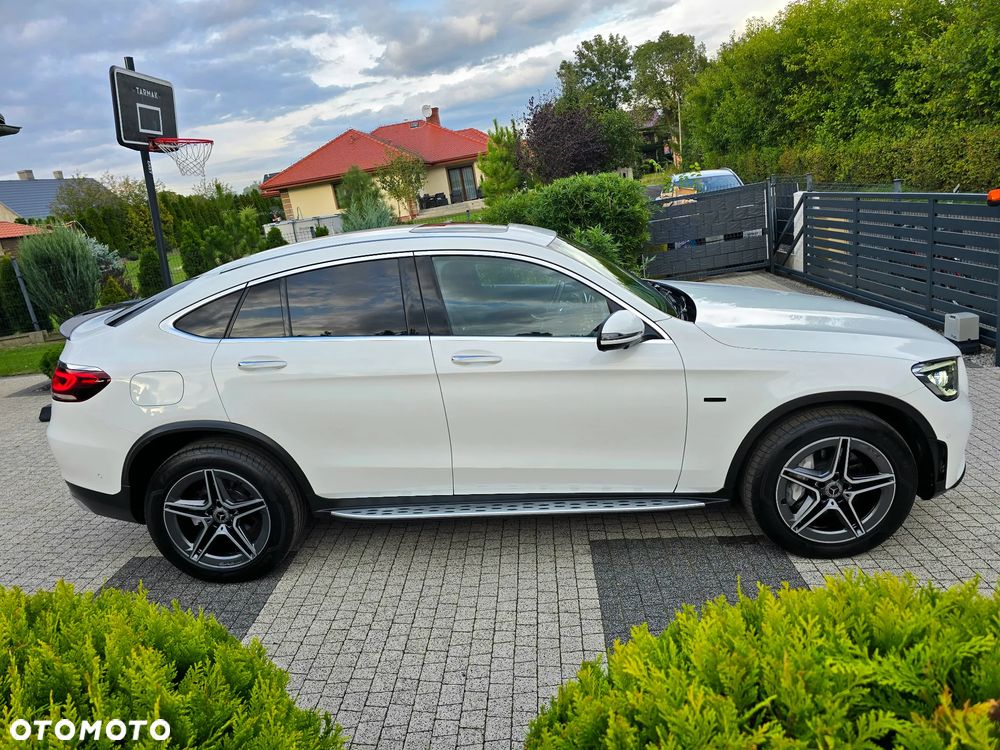 Mercedes-Benz GLC - 39