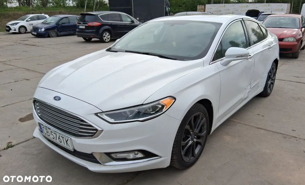 Ford Fusion 2.0 EcoBoost Titanium - 3