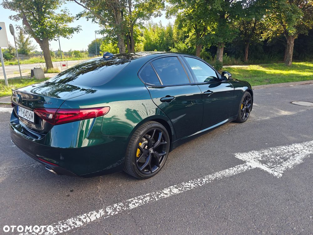 Alfa Romeo Giulia - 7