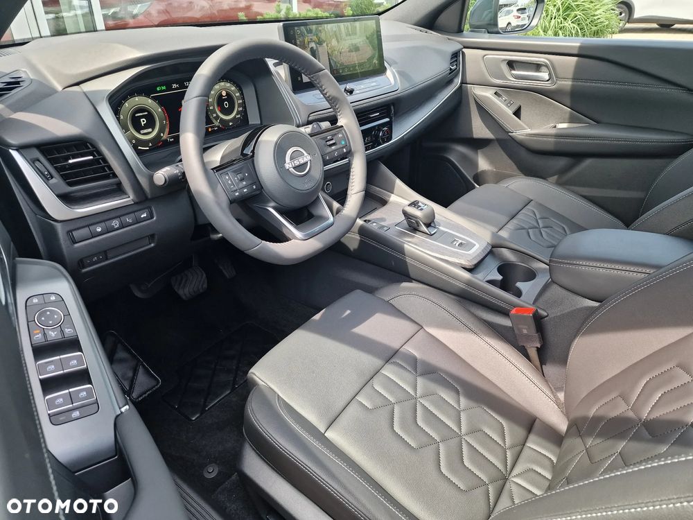 Nissan Qashqai 1.3 DIG-T mHEV Tekna Xtronic - 6