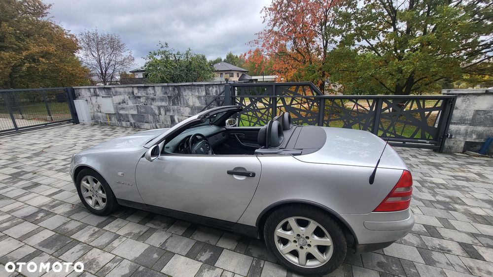 Mercedes-Benz SLK ver-230-kompressor - 9