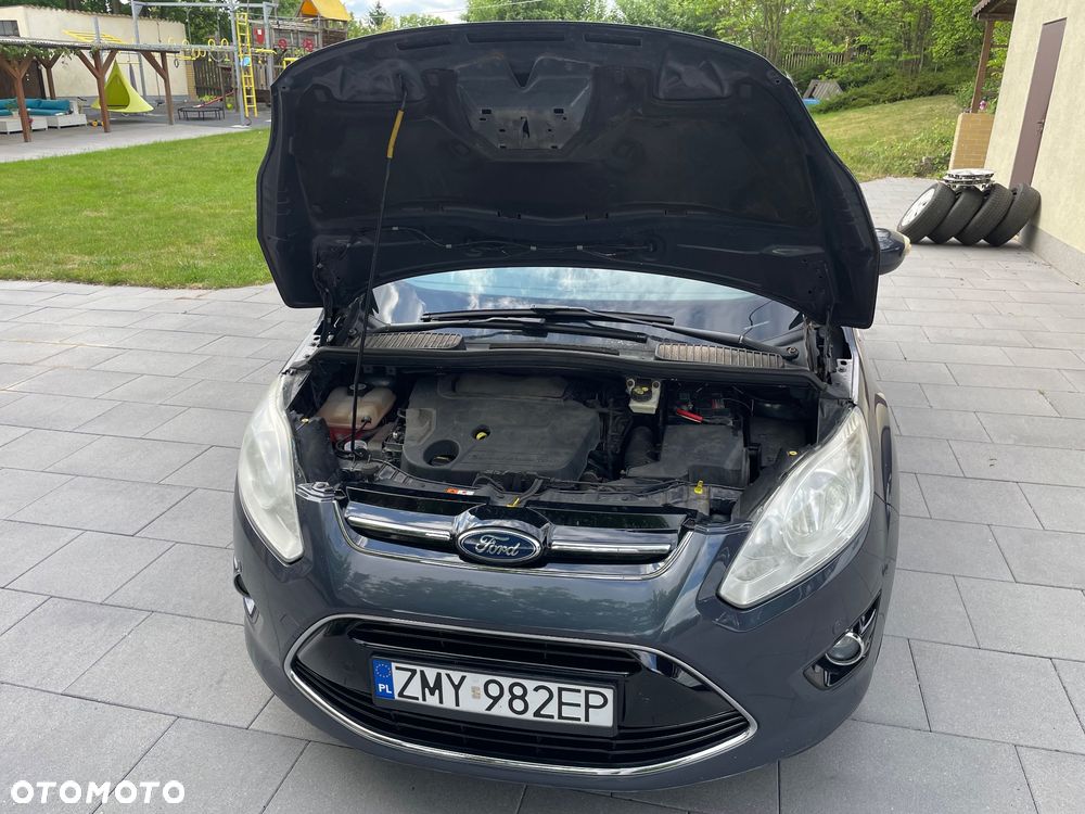 Ford Grand C-MAX - 28