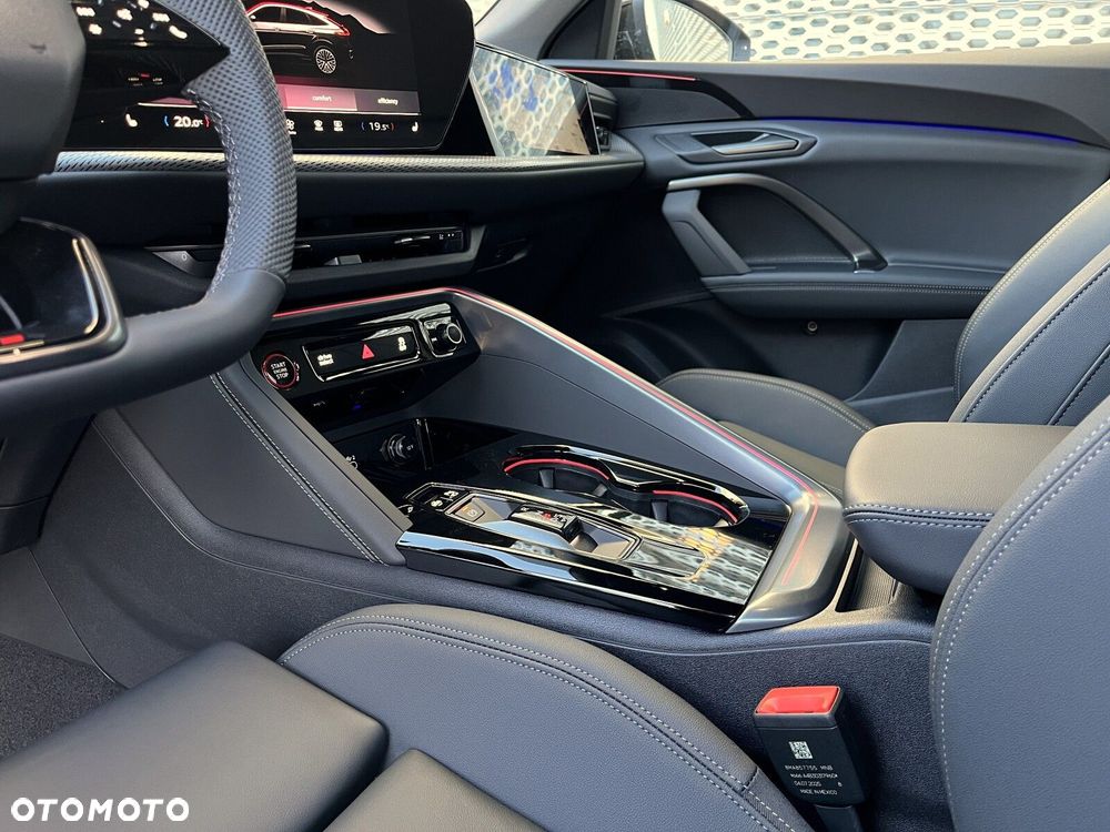 Audi Q5 Sportback - 19