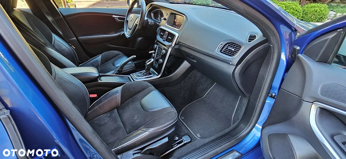 Volvo V40 T4 Geartronic RDesign - 20