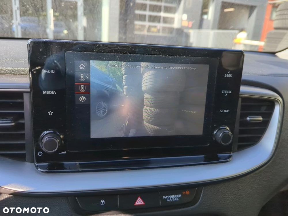 Kia Ceed 1.5 T-GDI Business Line Plus - 15
